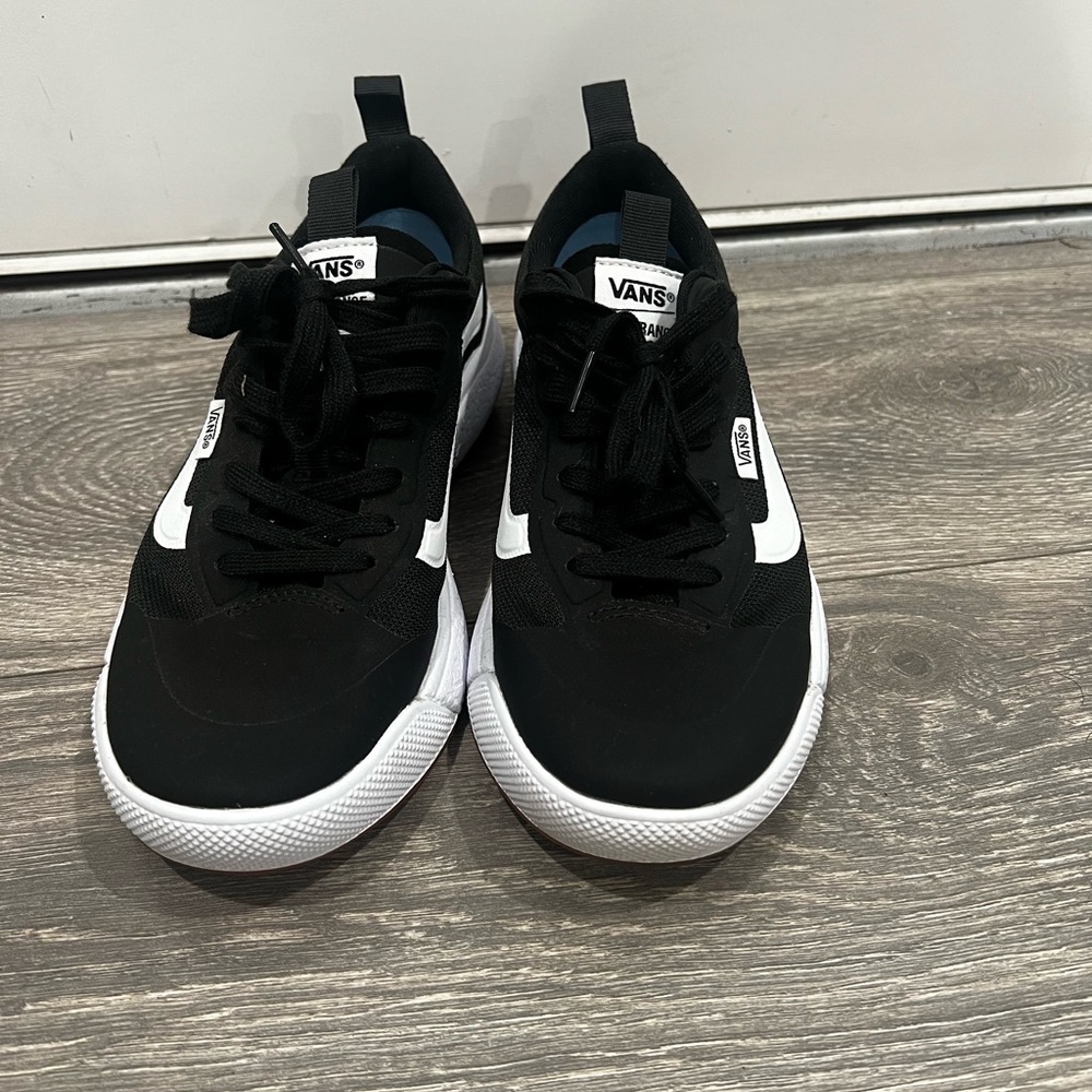 Black and white ultrarange vans